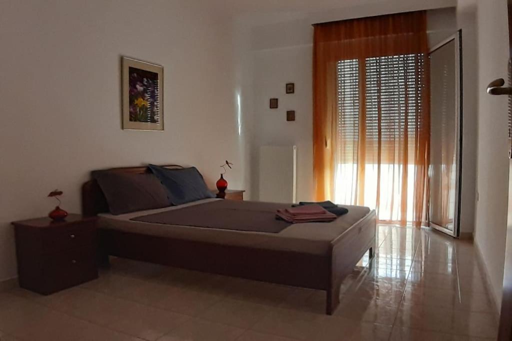 Blue Apartment เทสซาโลนิกิ ภายนอก รูปภาพ