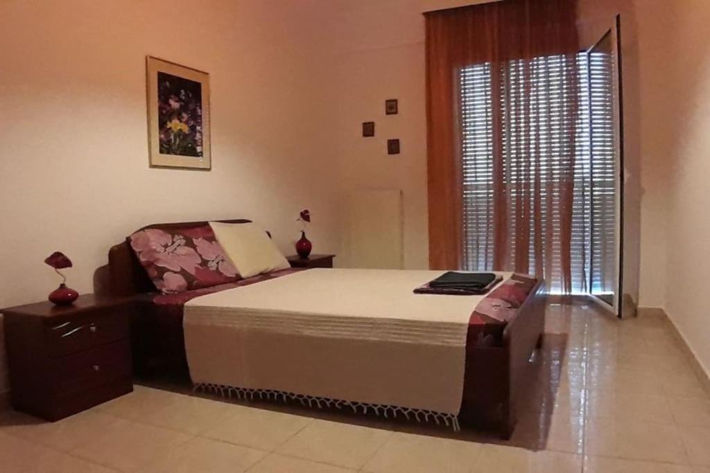 Blue Apartment เทสซาโลนิกิ ภายนอก รูปภาพ